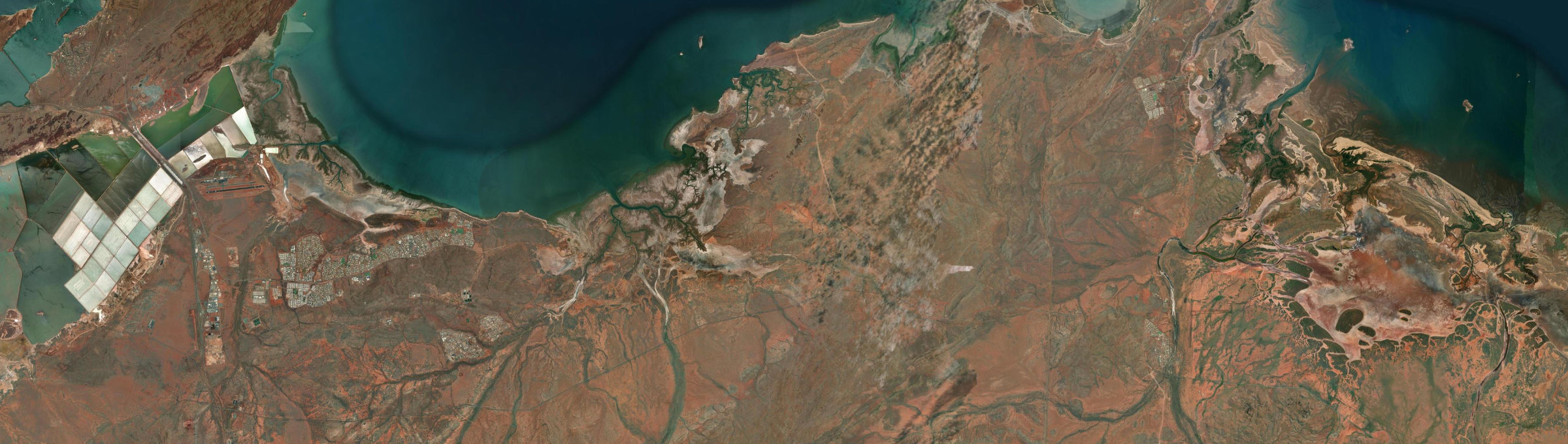 Aerial view of Mount Anketell, WA