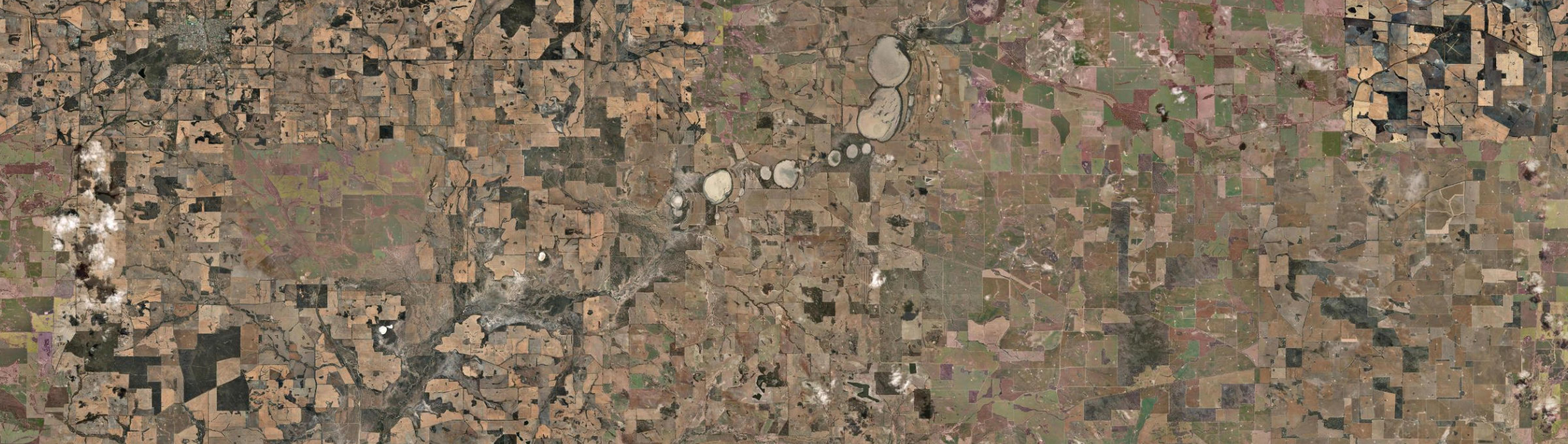 Aerial view of Nomans Lake, WA