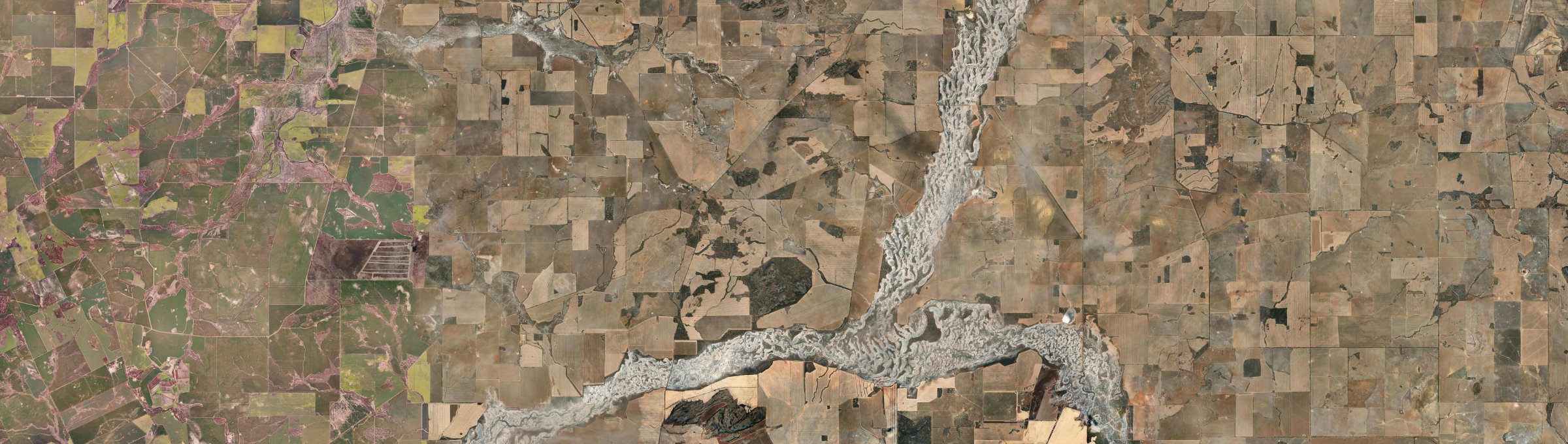 Aerial view of Mount Caroline, WA