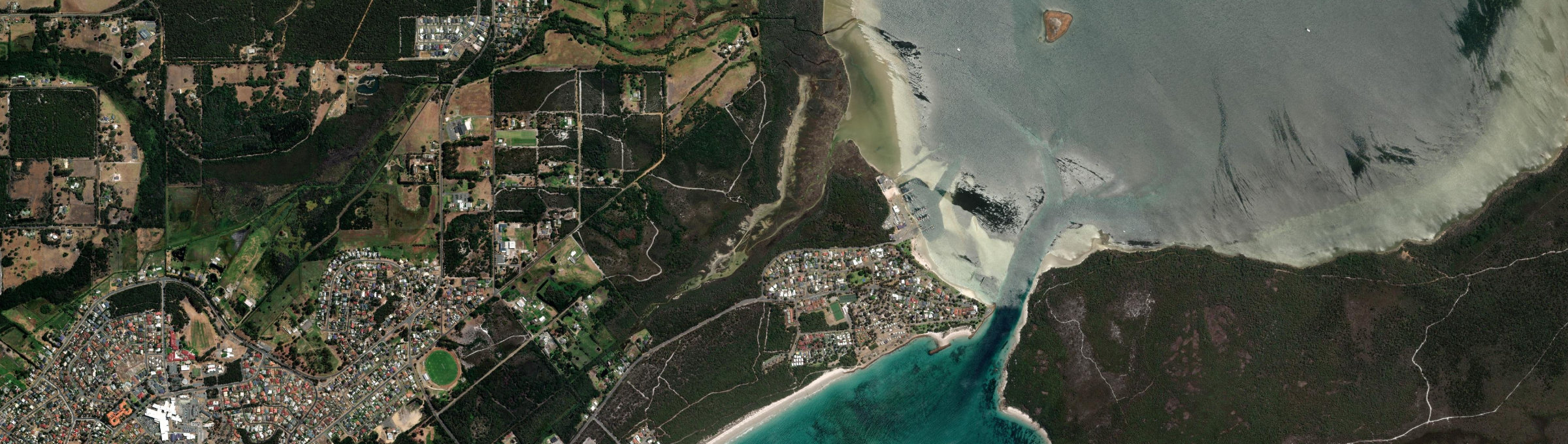Aerial view of Emu Point, WA