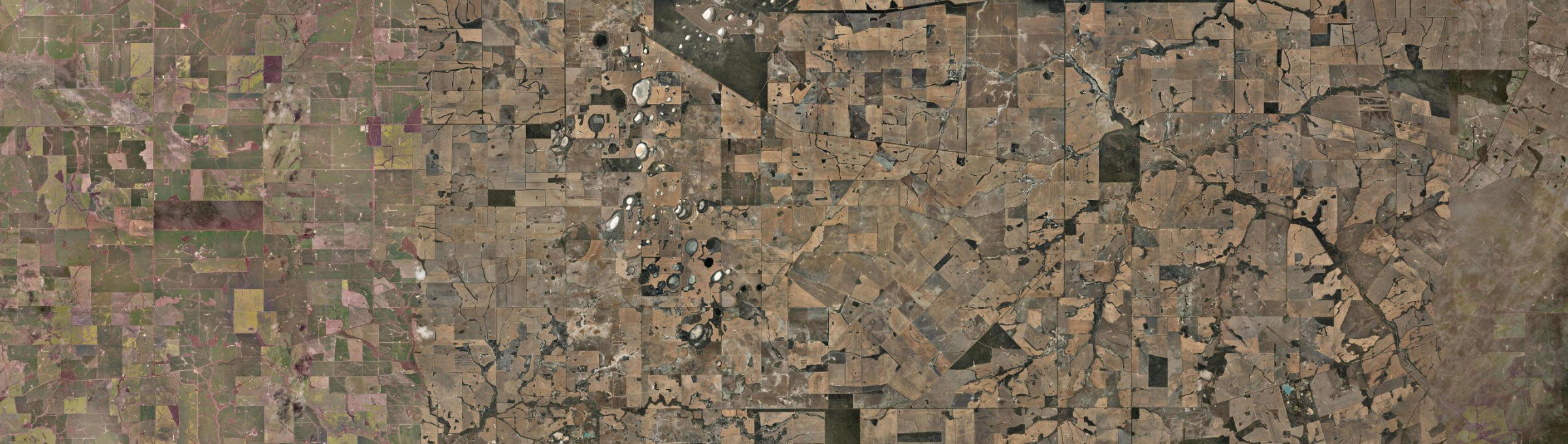 Aerial view of Mills Lake, WA