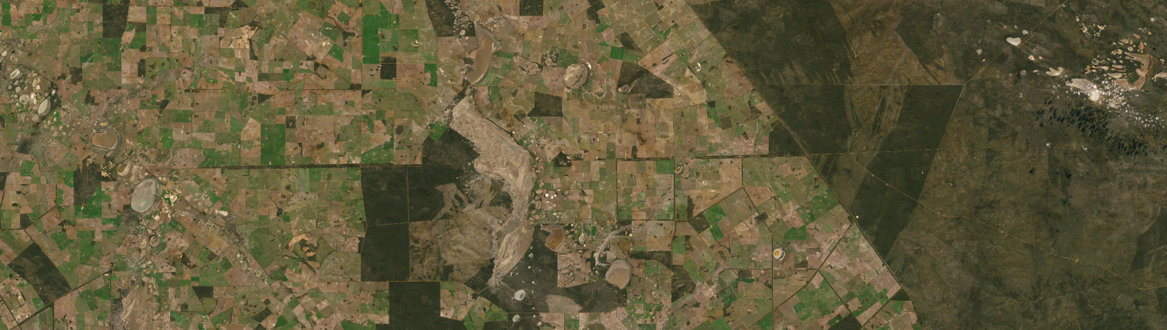 Aerial view of Lake King, WA
