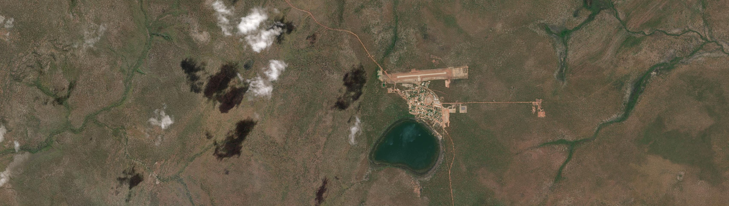 Aerial view of Gapuwiyak, NT