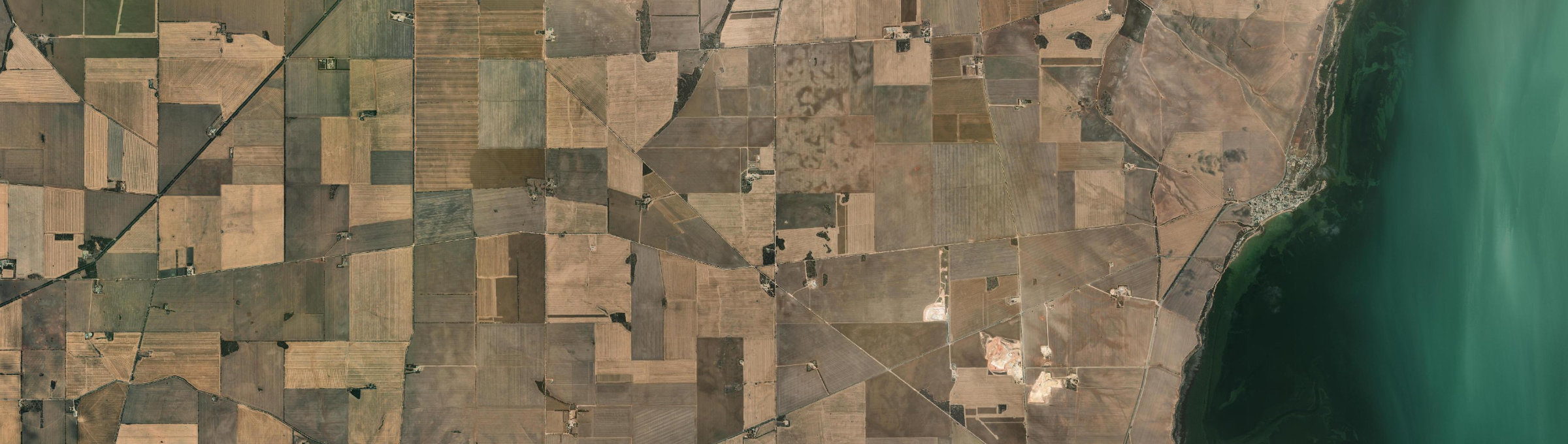 Aerial view of Clinton Centre, SA