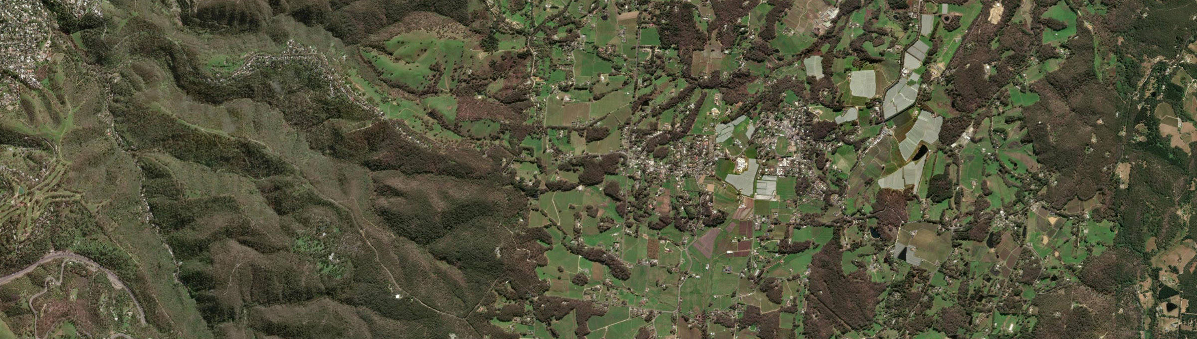 Aerial view of Summertown, SA