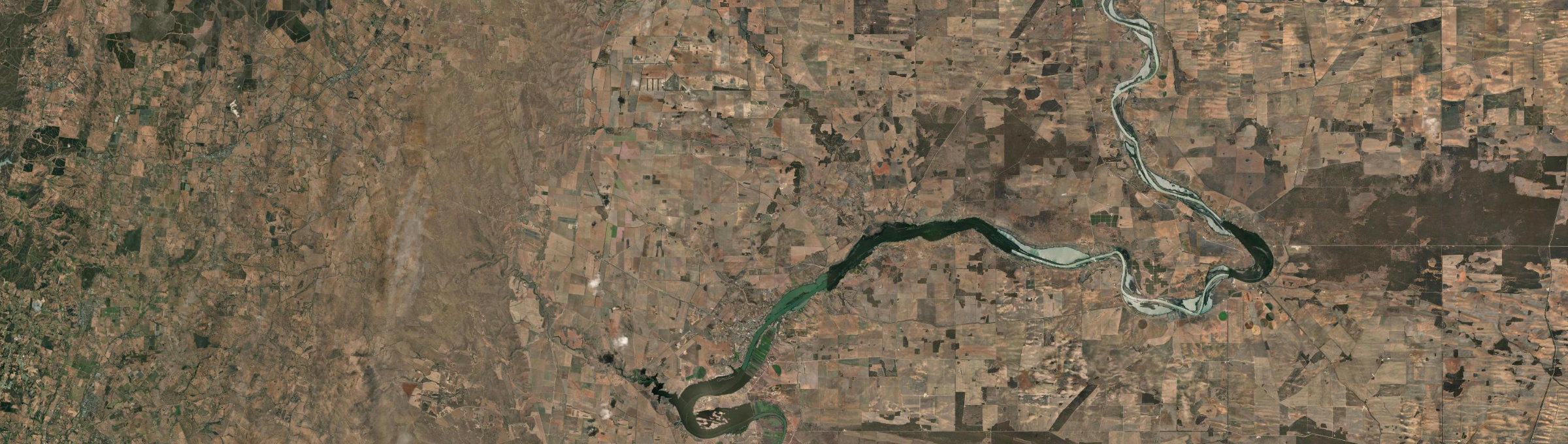 Aerial view of Mannum, SA