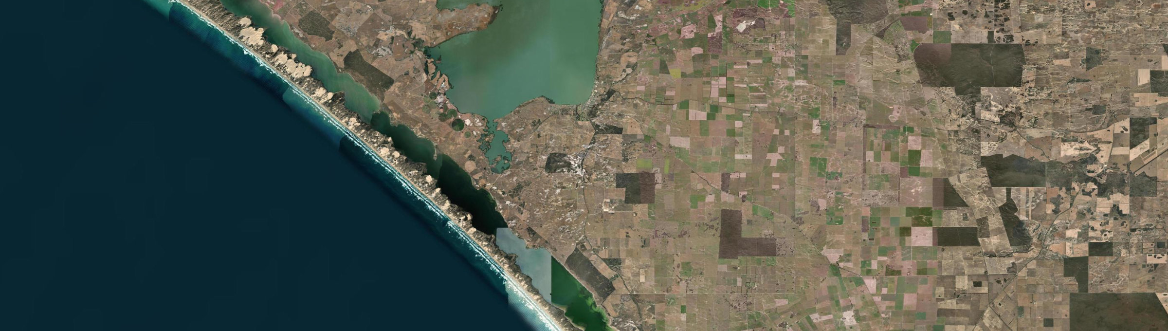 Aerial view of Meningie, SA