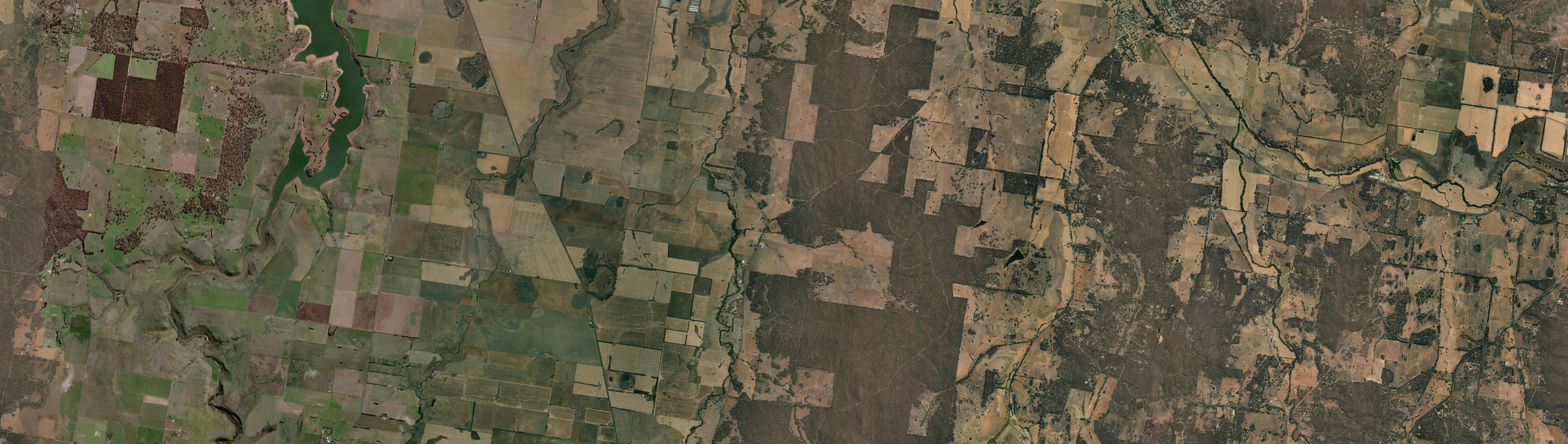 Aerial view of Strathlea, VIC