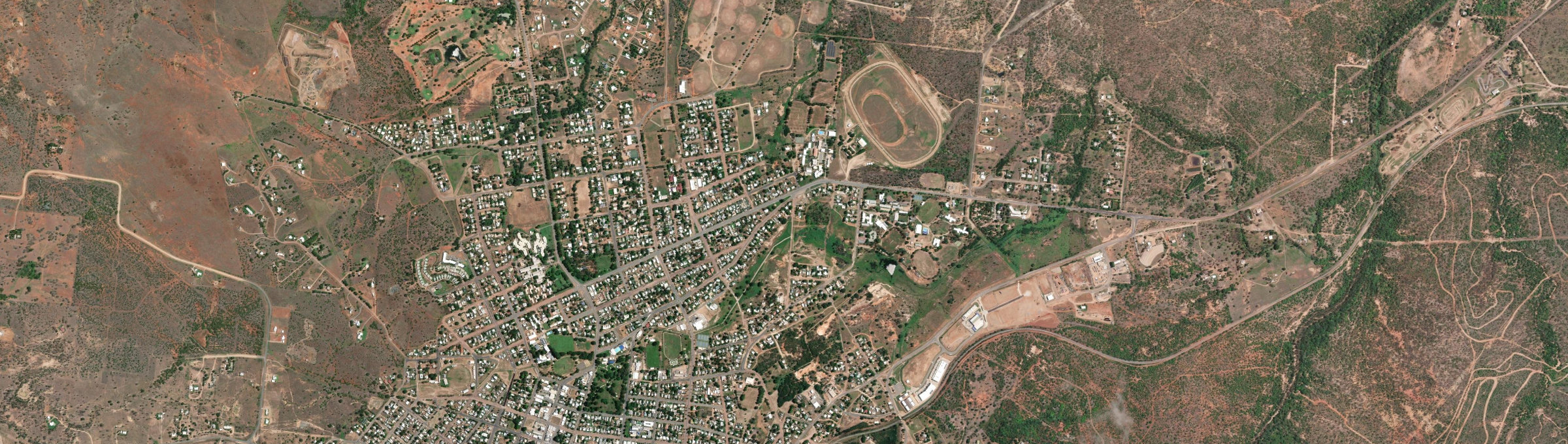 Aerial view of Richmond Hill (Qld), QLD
