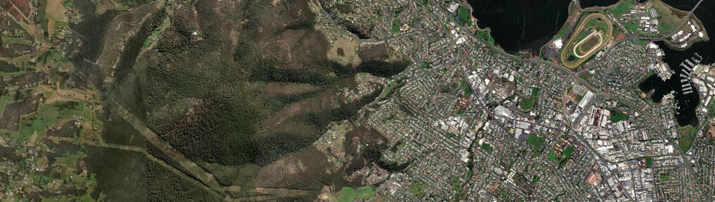 Aerial view of Montrose (Tas.), TAS