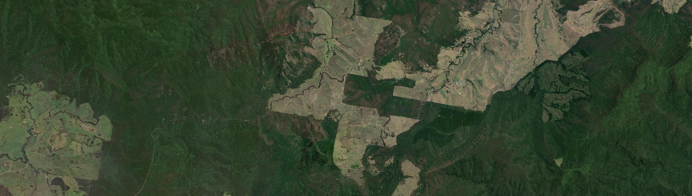 Aerial view of Mount Lindesay (Qld), QLD