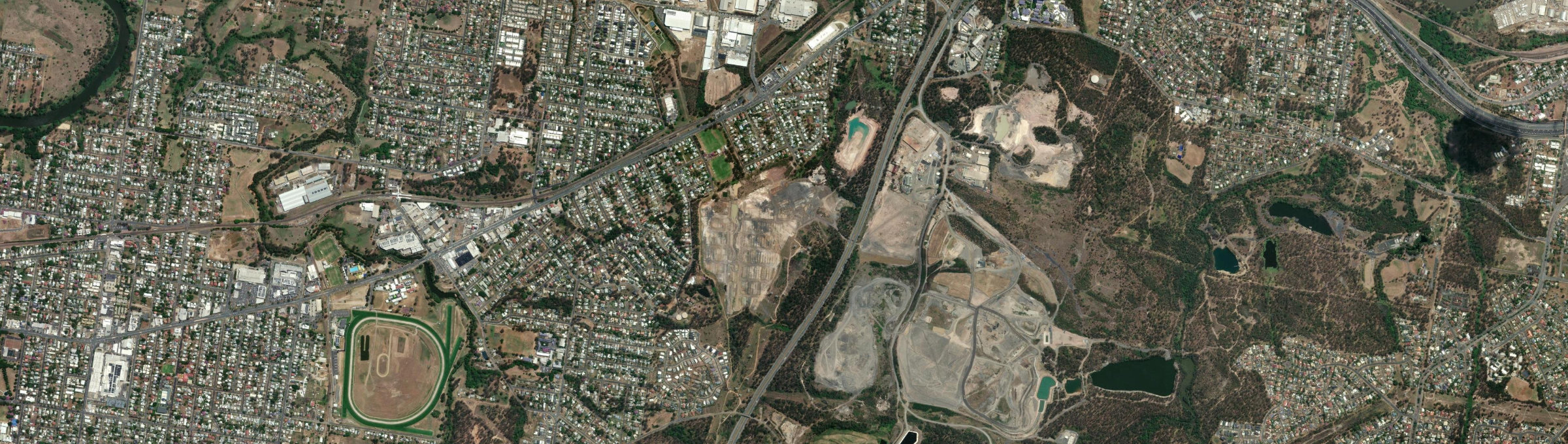 Aerial view of Ebbw Vale, QLD
